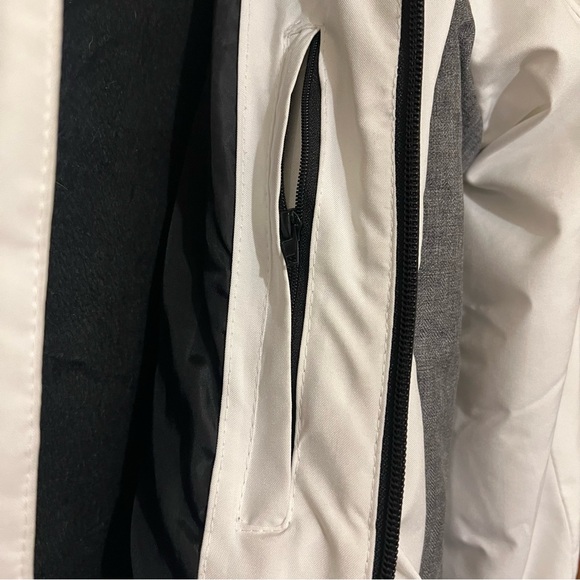 Womens White Avalanche Puffer Ski/snow Jacket With Removable Fur Hood Sz Med - Picture 12 of 15